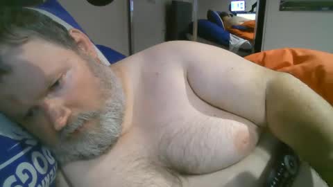 Snapshot of h20976 chatting on 02.24.25 h20976 online show from 02.24.25