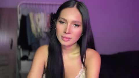 Snapshot of h34rtsforcami chatting on 05.19.26 Camila online show from 05.19.26