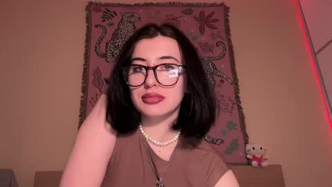 Helga online show from 04.13.26