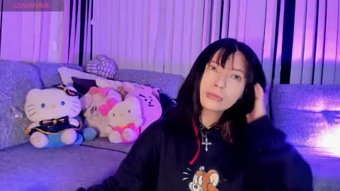 Snapshot of h3llokitty_ chatting on 03.17.26 Hello Kitty online show from 03.17.26