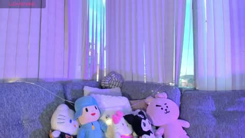 Snapshot of h3llokitty_ chatting on 04.01.26 Hello Kitty online show from 04.01.26