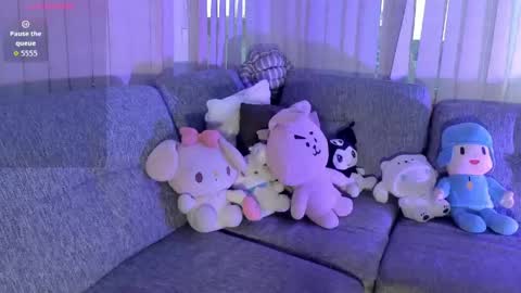 Hello Kitty online show from 05.12.26