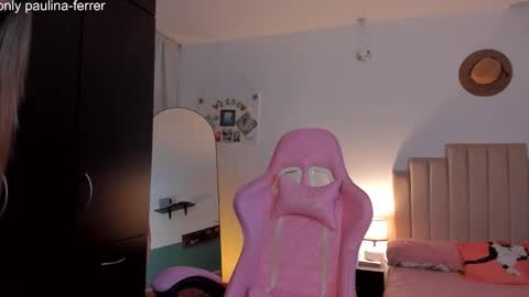 Paulina  online show from 11.15.25