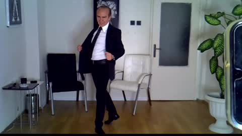 Snapshot of h_blackwood chatting on 06.08.26 H. Blackwood online show from 06.08.26