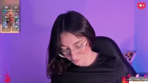 Snapshot of haanna_thompsoon chatting on 02.24.25 haanna_thompsoon online show from 02.24.25