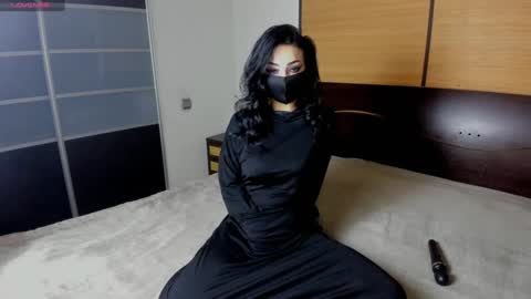 Linda online show from 12.25.24