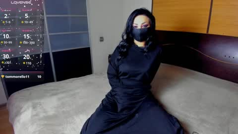 Linda online show from 01.26.25