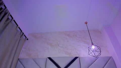 Snapshot of habiy069 chatting on 10.31.25 Habiy online show from 10.31.25