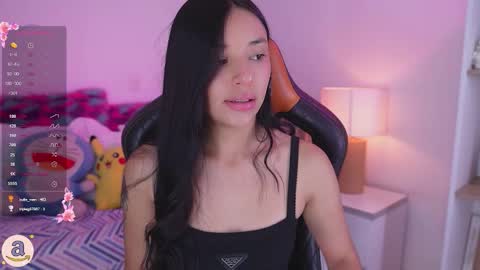 Snapshot of hade_collinss chatting on 01.28.25 Hade online show from 01.28.25