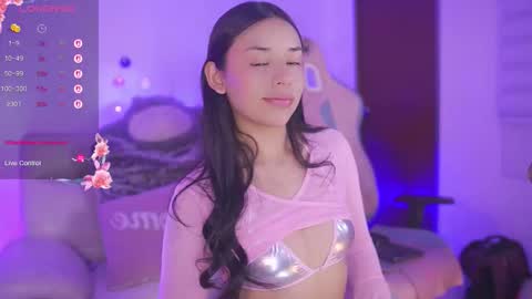 Snapshot of hade_collinss chatting on 09.26.25 Hade online show from 09.26.25