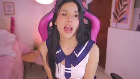 Hade online show from 10.23.25