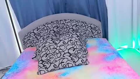 hailey_pirs online show from 12.21.25