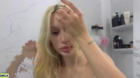 hailey_would online show from 10.21.25