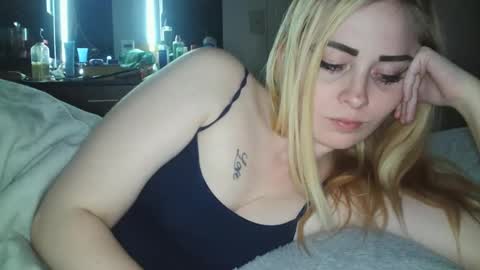 Snapshot of haileyakuma69 chatting on 02.17.25 Hailey and d online show from 02.17.25