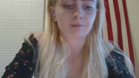 Hailey and d online show from 02.16.26