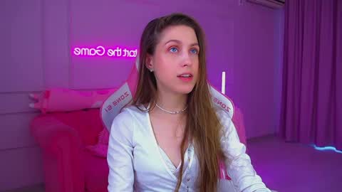 Hailey online show from 07.28.26