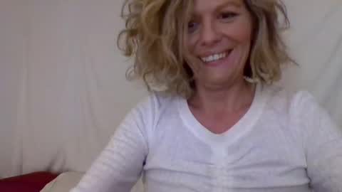 Snapshot of haileys123 chatting on 12.03.24 Hailey online show from 12.03.24