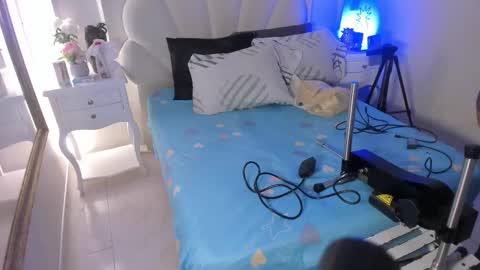 haileysans online show from 03.27.26