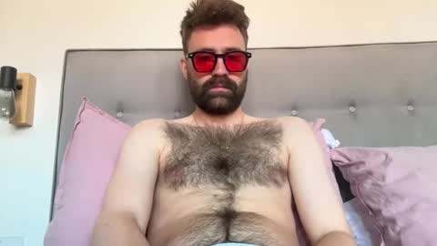hairy_andhung online show from 04.18.26