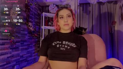 SALMA  online show from 01.06.25