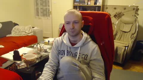 Snapshot of hairyass25yo chatting on 02.18.25 Puppy3 StockyDaddiesmusclebearsbeefybigmans online show from 02.18.25