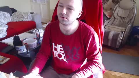 Snapshot of hairyass25yo chatting on 02.20.25 Puppy3 StockyDaddiesmusclebearsbeefybigmans online show from 02.20.25