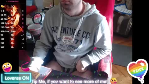 Snapshot of hairyass25yo chatting on 03.04.25 Puppy3 StockyDaddiesmusclebearsbeefybigmans online show from 03.04.25