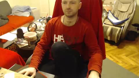 Snapshot of hairyass25yo chatting on 03.05.25 Puppy3 StockyDaddiesmusclebearsbeefybigmans online show from 03.05.25