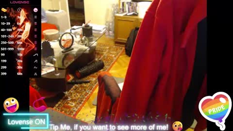 Snapshot of hairyass25yo chatting on 03.12.25 Puppy3 StockyDaddiesmusclebearsbeefybigmans online show from 03.12.25