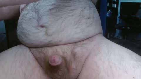 Snapshot of hairyaz76 chatting on 09.15.25 hairyaz76 online show from 09.15.25