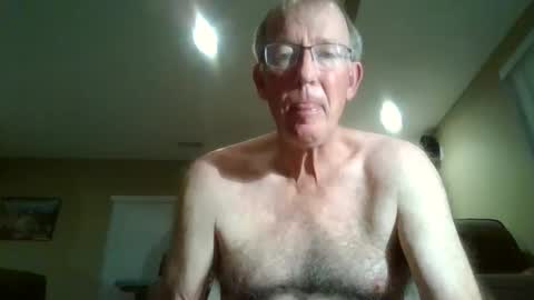 Snapshot of hairybater26 chatting on 02.10.25 Harry online show from 02.10.25