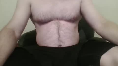 Snapshot of hairychest222141 chatting on 09.29.25 hairychest222141 online show from 09.29.25