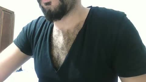 Snapshot of hairymann96 chatting on 11.20.25 hairymann96 online show from 11.20.25