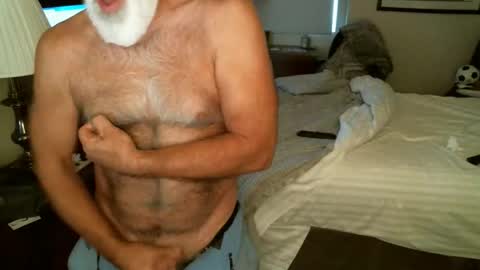 Hairy pecs online show from 04.17.26