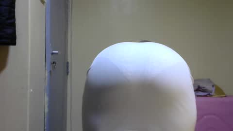 hairypussybigassy001 online show from 01.19.25