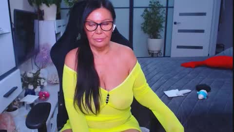 Monika online show from 10.26.25