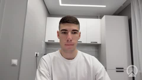 Snapshot of hairyrabbit666 chatting on 12.01.25 Davis and James online show from 12.01.25