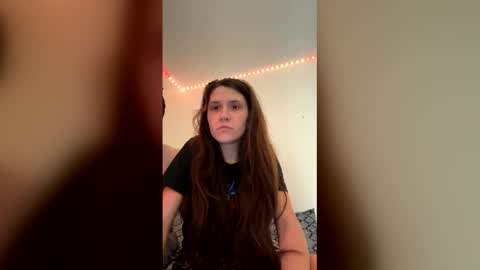 Hallee online show from 06.02.26