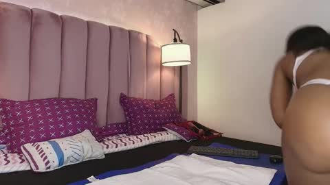  Hally Bans  online show from 04.07.26