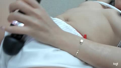 Snapshot of hanah_cho_cho chatting on 12.18.25 Hanah online show from 12.18.25