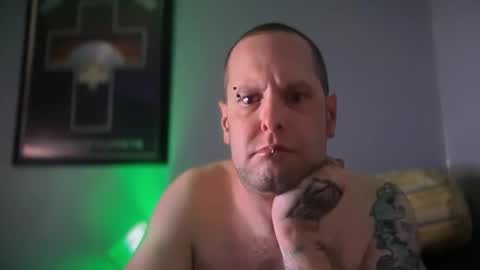 hand_banana_420 online show from 11.02.25