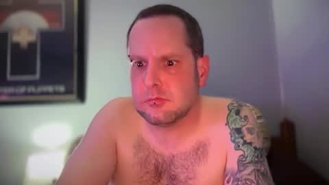 hand_banana_420 online show from 11.29.25