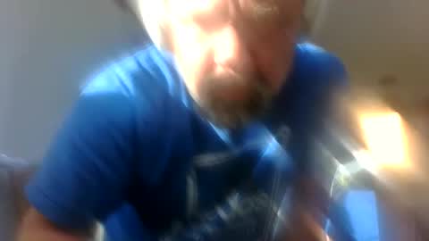 handncocknocum online show from 09.09.25