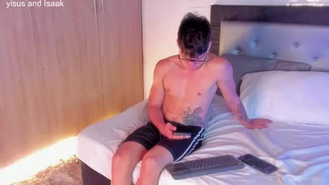 handsome_boys69 online show from 04.18.26