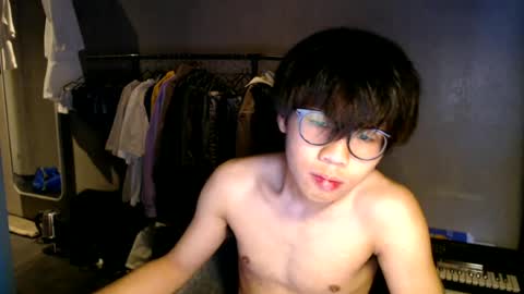 Snapshot of handsome_mannn chatting on 06.11.26 handsome_mannn online show from 06.11.26