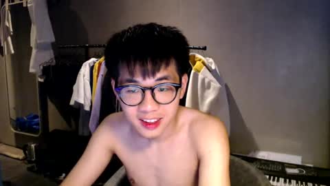 Snapshot of handsome_mannn chatting on 07.17.26 handsome_mannn online show from 07.17.26