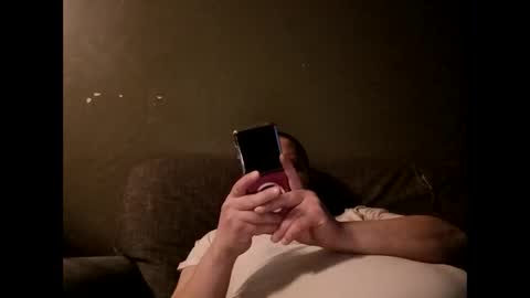 Handsomedaddy198923 online show from 04.05.26