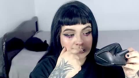 JUANA online show from 10.08.25