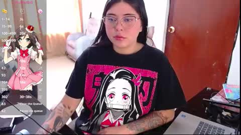 Snapshot of hanna__11_ chatting on 10.29.25 Hanna online show from 10.29.25