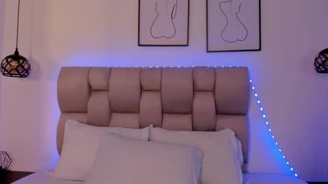 Snapshot of hanna__evans_ chatting on 02.05.26 hanna__evans_ online show from 02.05.26